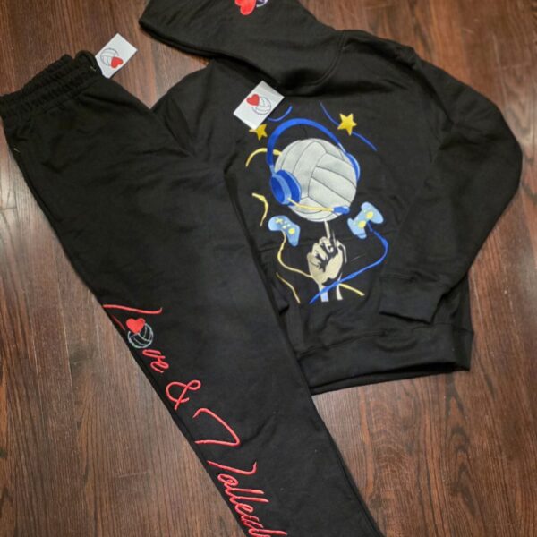 BLACK GAMER LOVE&VOLLEYBALL SWEATSUIT (EMBROIDERED)