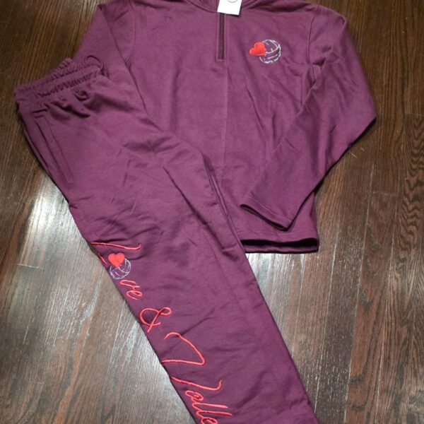 PLUM HALF ZIP TAPERED LOVE&VOLLEYBALL SWEATSUIT (EMBROIDERED)