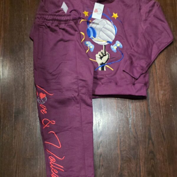 PLUM GAMER LOVE&VOLLEYBALL SWEATSUIT (EMBROIDERED)