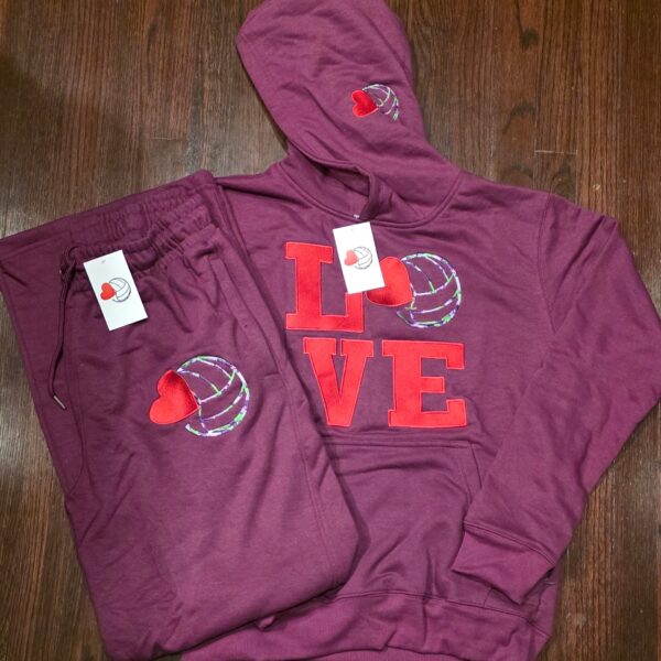 PLUM SIGNATURE LOVE&VOLLEYBALL SWEATSUIT (EMBROIDERED)